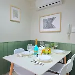 Modern Living Miramar Ii Elegant 3 Bedroom In Center Walking Distance To The Trainstation And The Beaches By Namaste Elite