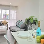 Modern Living Miramar Ii Elegant 3 Bedroom In Center Walking Distance To The Trainstation And The Beaches By Namaste Elite Lägenhet Torremolinos