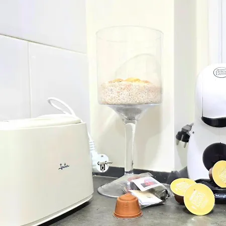 Modern Living Miramar Ii Elegant 3 Bedroom In Center Walking Distance To The Trainstation And The Beaches By Namaste Elite Apartmán Torremolinos