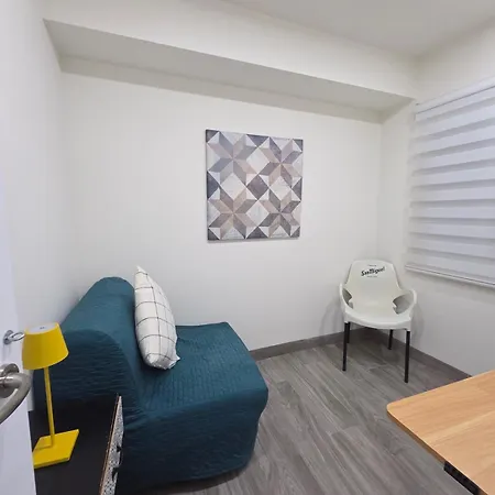 Modern Living Miramar Ii Elegant 3 Bedroom In Center Walking Distance To The Trainstation And The Beaches By Namaste Elite شقة توريمولينوس